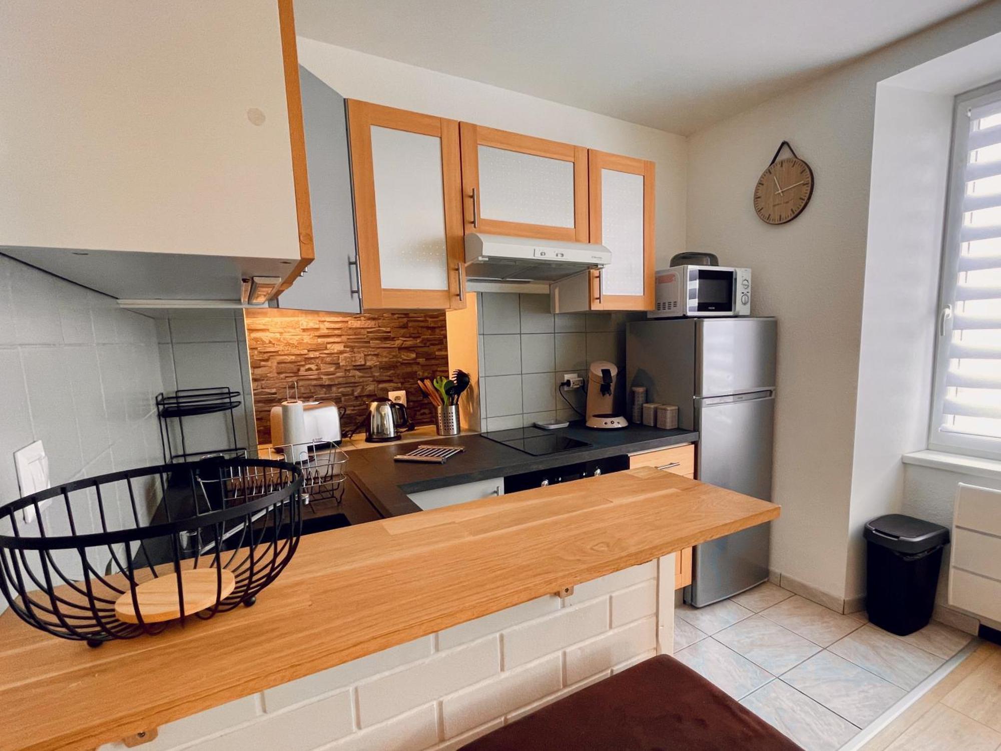 Joli Appartement Avec Parking Montbéliard Extérieur photo